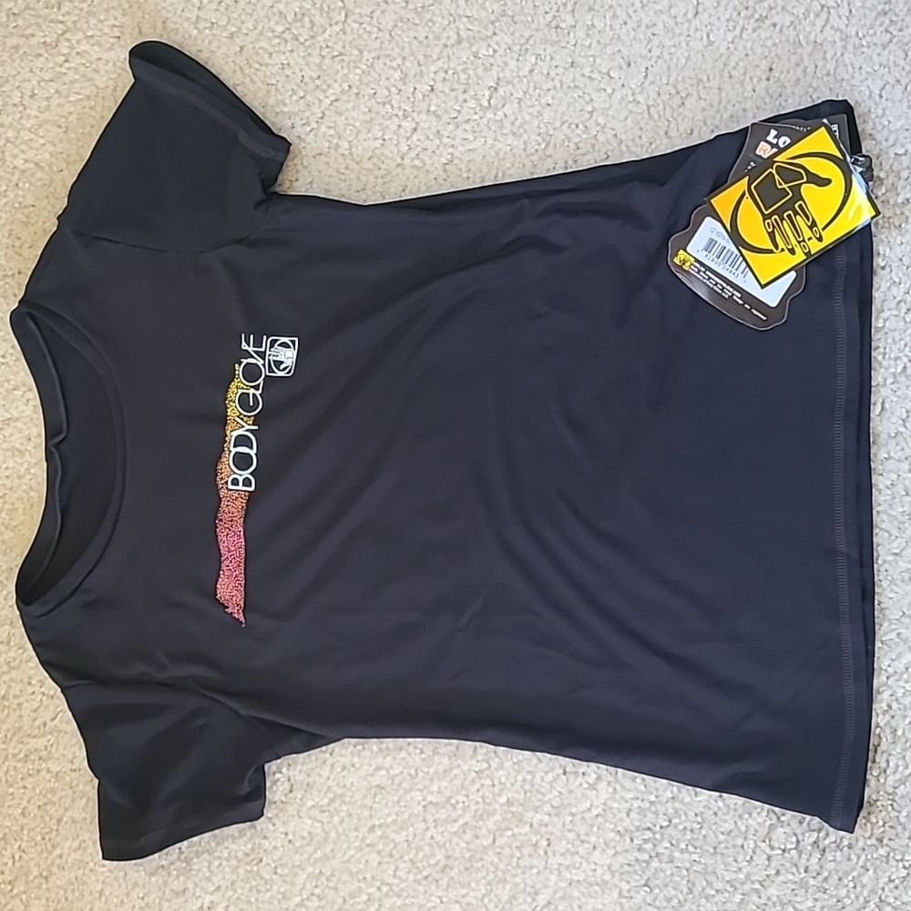NWT Body Glove Loose Fit Rashguard
